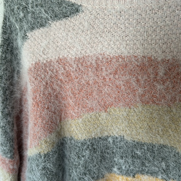 Oversized Sweater - Picture 2 of 2